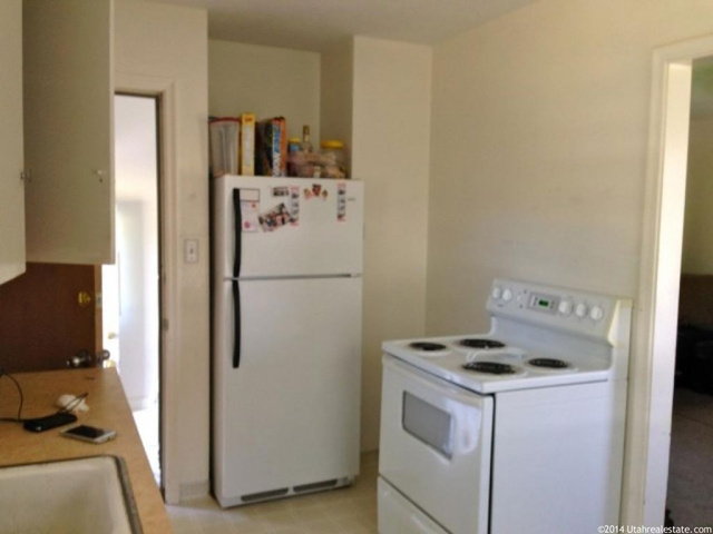 85 N Center W, Hyrum, UT 84319 — photo 6