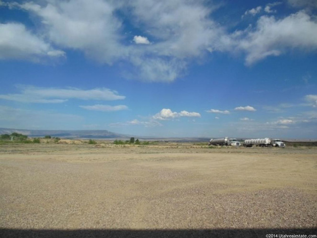 6300 S 1500 E, Naples, UT 84078 — photo 6
