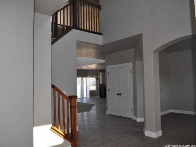 2324 W 1025 S, Syracuse, UT 84075 — photo 2