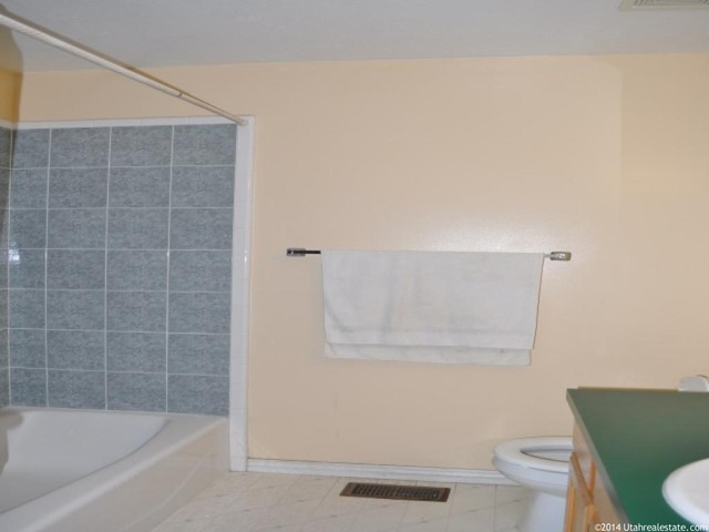 832 Wildflower Cir, Ogden, UT 84404 — photo 5