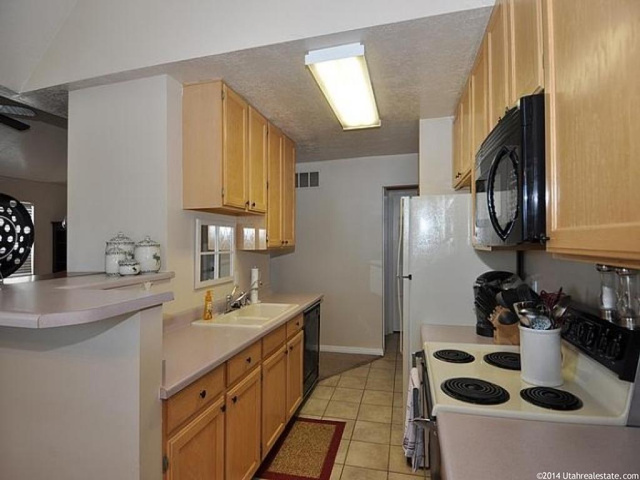1360 W 6690 S #E202, Murray, UT 84123 — photo 8