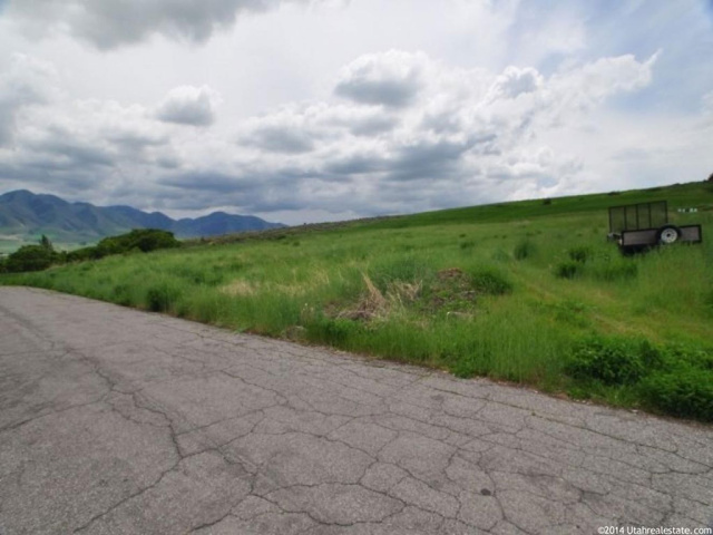 1392 W 6500 S, Hyrum, UT 84319 — photo 2