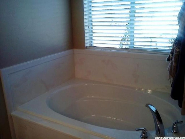 345 E 400 S, Mt Pleasant, UT 84647 — photo 8