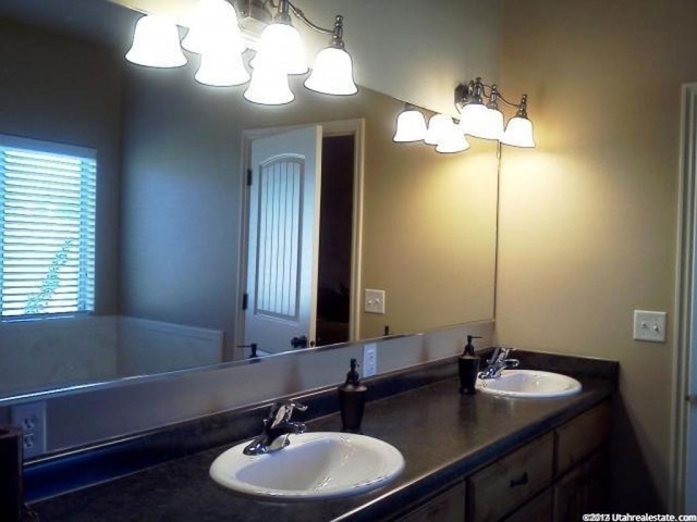 345 E 400 S, Mt Pleasant, UT 84647 — photo 9