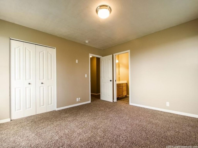 4842 W 3000 S, Taylor, UT 84401 — photo 10