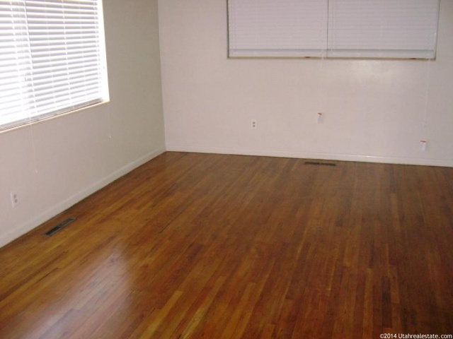 911 E Harrop S, Ogden, UT 84404 — photo 8