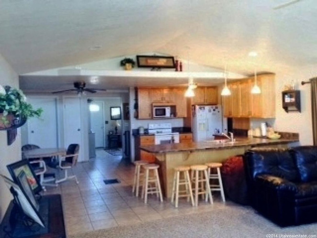 110 E 140 S, Aurora, UT 84620 — photo 4