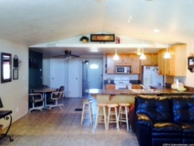 110 E 140 S, Aurora, UT 84620 — photo 5