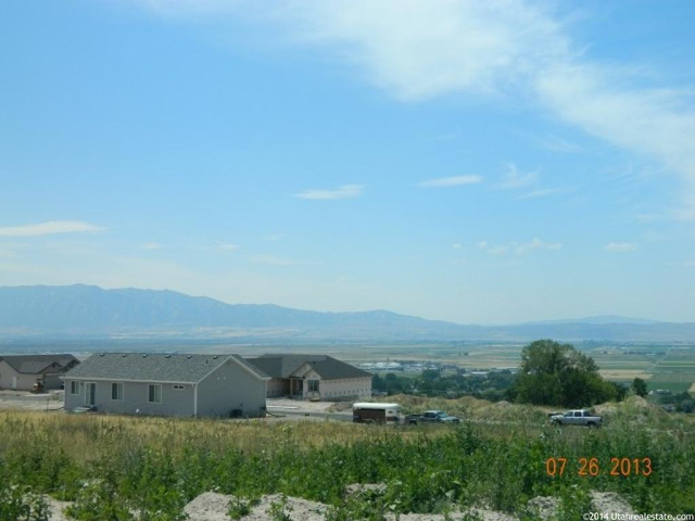 780 E 550 N #29, Hyde Park, UT 84318 — photo 2