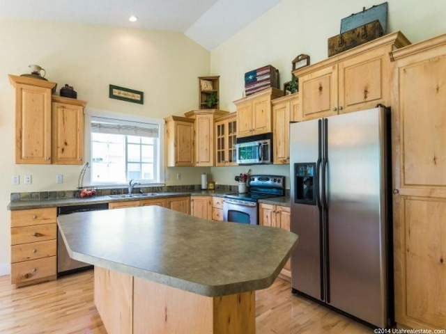 360 N 100 W, Hyde Park, UT 84318 — photo 3