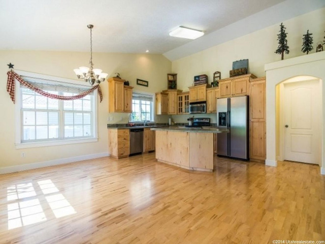 360 N 100 W, Hyde Park, UT 84318 — photo 4