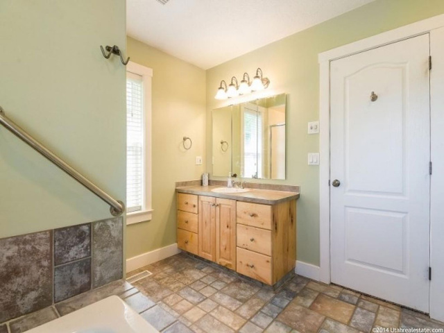 360 N 100 W, Hyde Park, UT 84318 — photo 7