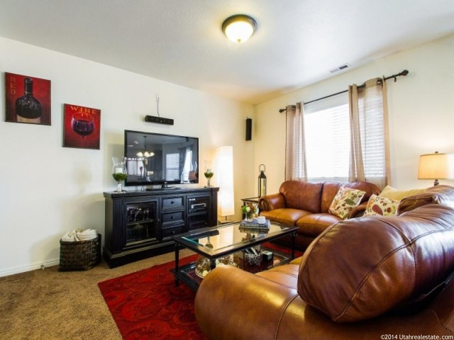 1013 N 740 W, Centerville, UT 84014 — photo 4