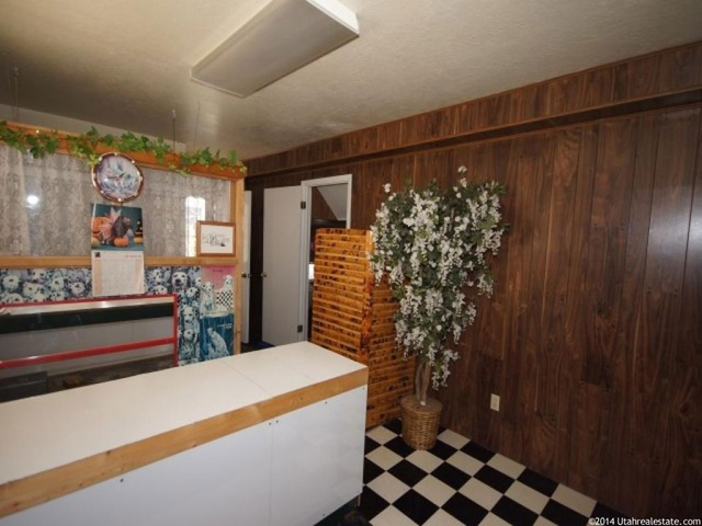 265 E 2000 N, Layton, UT 84041 — photo 10