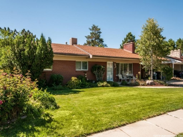 1916 S Davis Blvd E, Bountiful, UT 84010 — photo 2