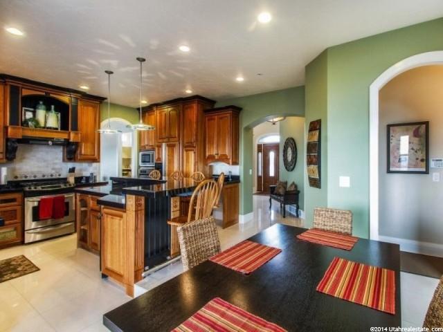 59 E 5600 S, Washington Terrace, UT 84405 — photo 11