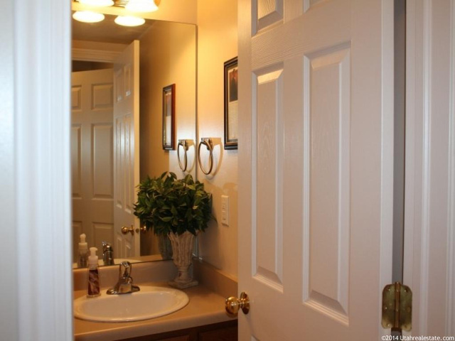 686 Trail Cir, Logan, UT 84321 — photo 9