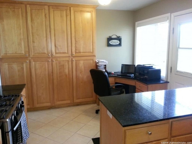 329 E 1850 S, Bountiful, UT 84010 — photo 7