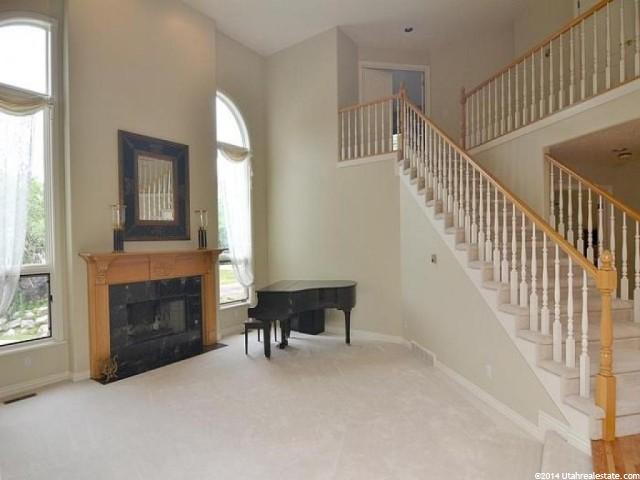 5709 S Regency Dr, Ogden, UT 84403 — photo 3