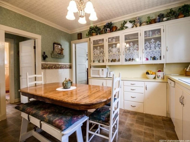 1285 N 200 W, Bountiful, UT 84010 — photo 8