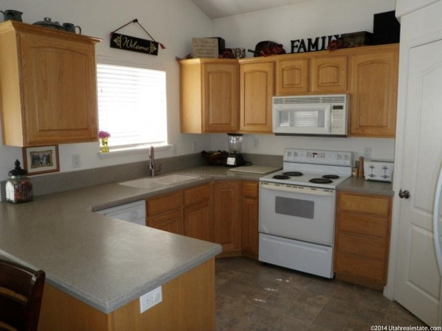1438 S 730 W, Payson, UT 84651 — photo 9