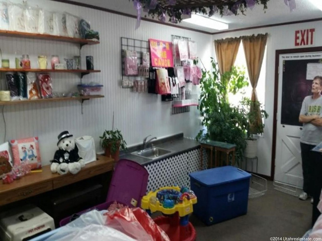 513 N 1000 W, Clearfield, UT 84015 — photo 9
