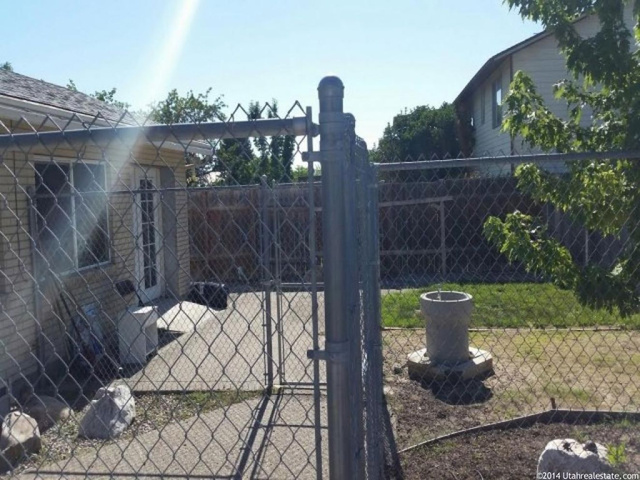 513 N 1000 W, Clearfield, UT 84015 — photo 10