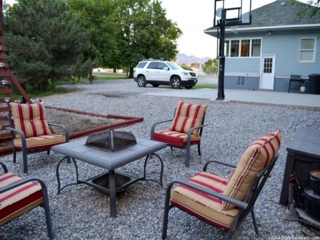 429 W 100 N, Smithfield, UT 84335 — photo 4