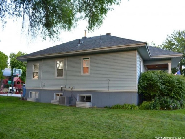 429 W 100 N, Smithfield, UT 84335 — photo 5