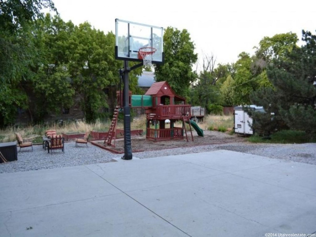 429 W 100 N, Smithfield, UT 84335 — photo 6
