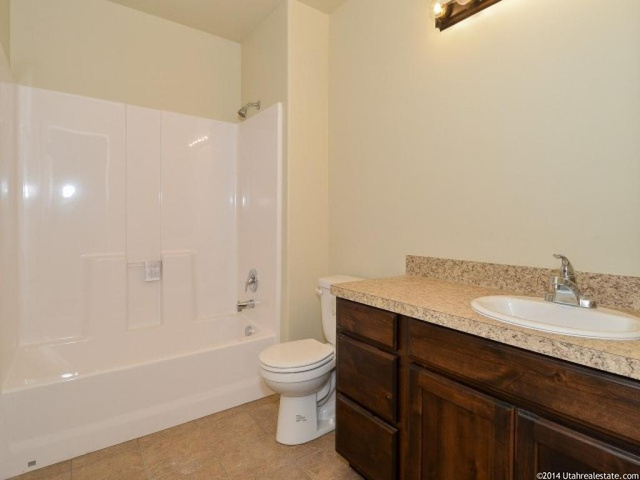 411 W 2000 S #17, Perry, UT 84302 — photo 12
