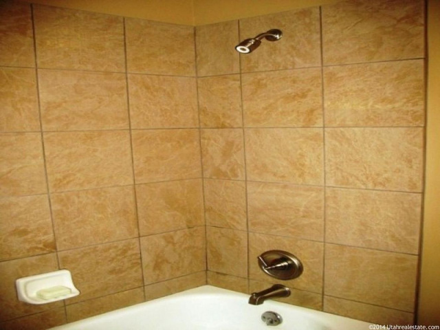 980 E Canyon Creek Dr S, Bountiful, UT 84010 — photo 9