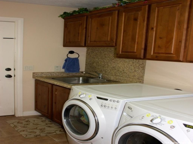 53 E Box Elder Dr S, Grantsville, UT 84029 — photo 8