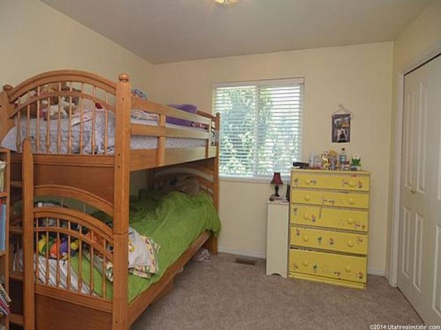 492 W 300 S, Layton, UT 84041 — photo 5