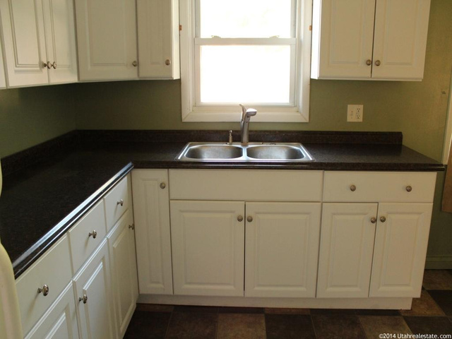 964 N 350 E, Logan, UT 84321 — photo 5