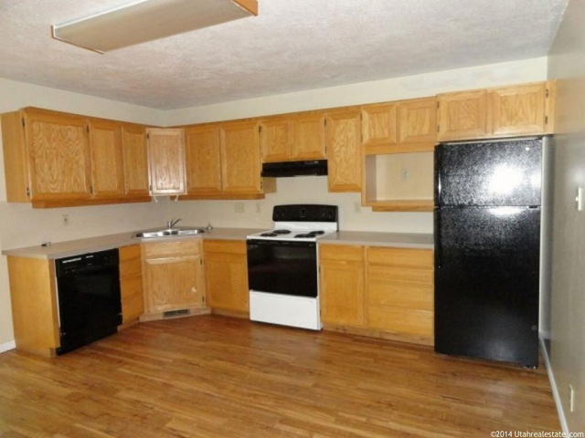 219 N 100 W, Logan, UT 84321 — photo 5