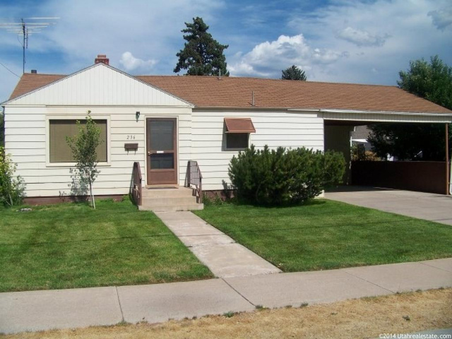 236 N 400 W, Richfield, UT 84701