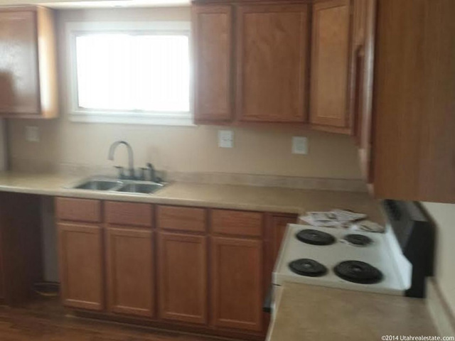 10 E 100 N, Elmo, UT 84521 — photo 4