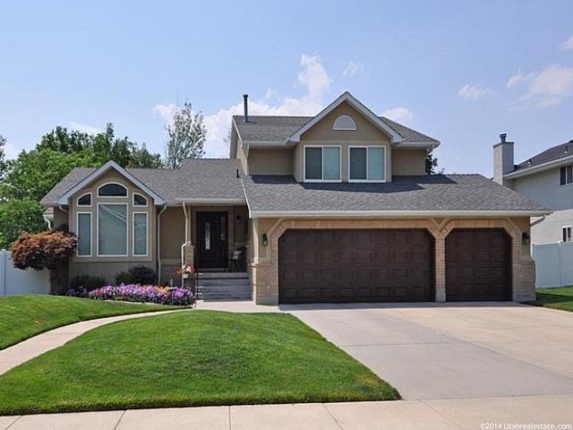 12110 S Hidden Valley Rd, Sandy, UT 84092