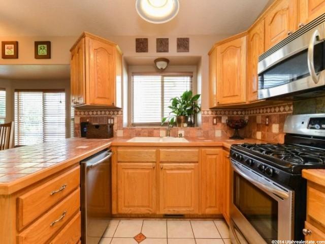 2852 W 4200 S, Roy, UT 84067 — photo 6