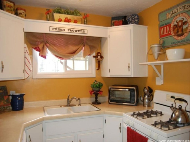 120 S 200 E, Spring City, UT 84662 — photo 7