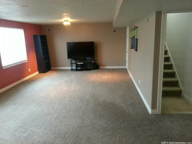 1427 N 2530 W, Clinton, UT 84015 — photo 7