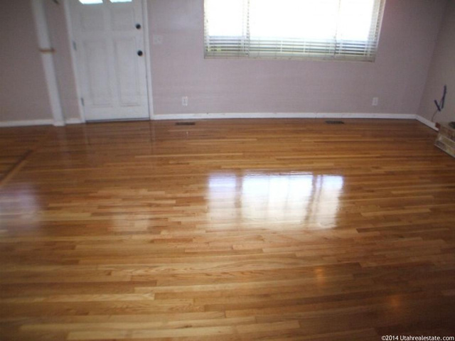229 W 800 S, Bountiful, UT 84010 — photo 5