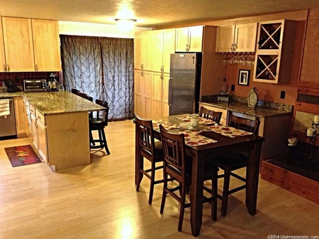 1706 E Kimsbrough Rd, Sandy, UT 84092 — photo 3