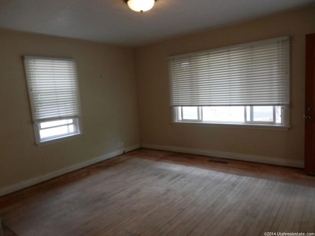 518 E Center St, Logan, UT 84321 — photo 8