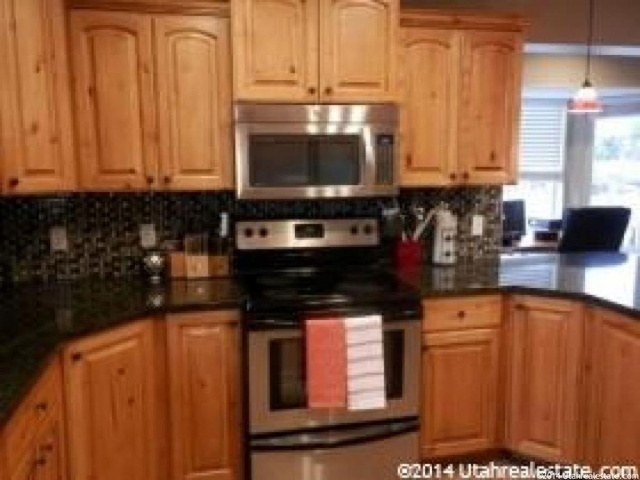 3286 N 1730 E, North Logan, UT 84341 — photo 9