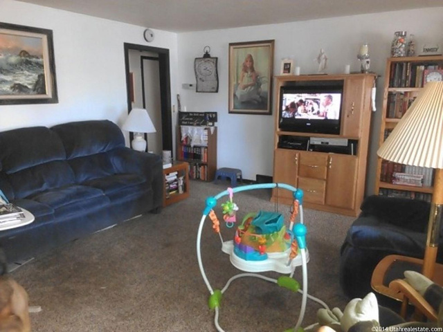 293 N 500 E, Roosevelt, UT 84066 — photo 8