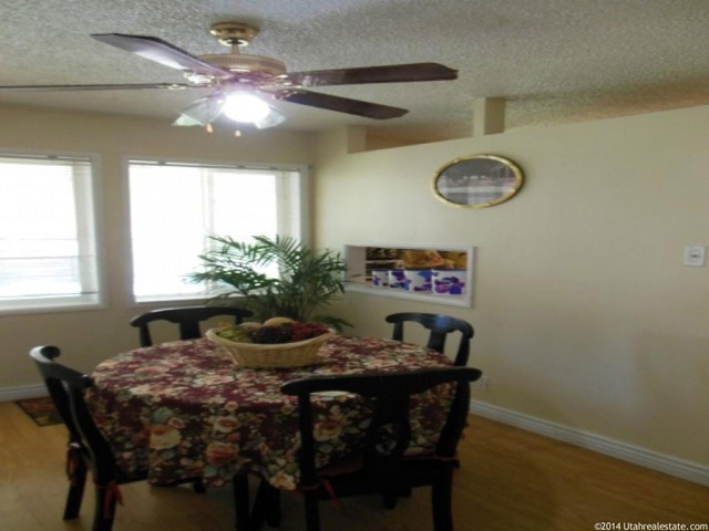 4457 S 300 E, Washington Terrace, UT 84405 — photo 7