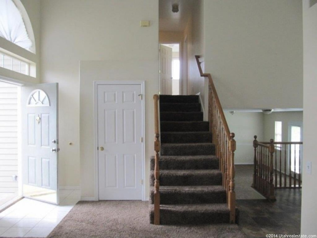 2041 N 750 W, Clinton, UT 84015 — photo 3
