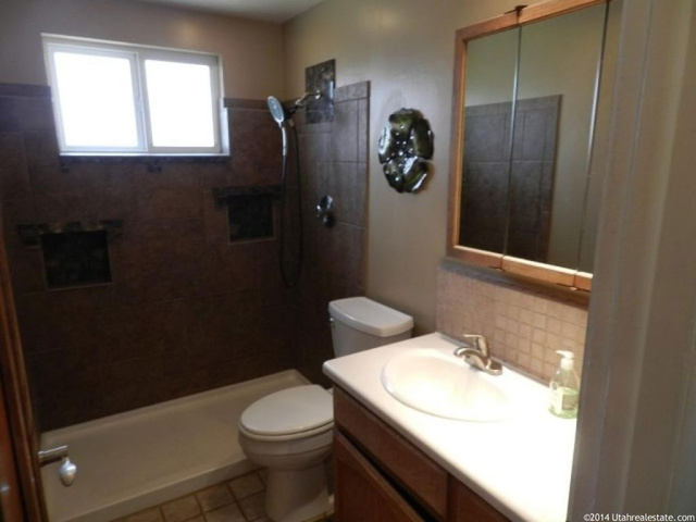147 E 6715 S, Midvale, UT 84047 — photo 9